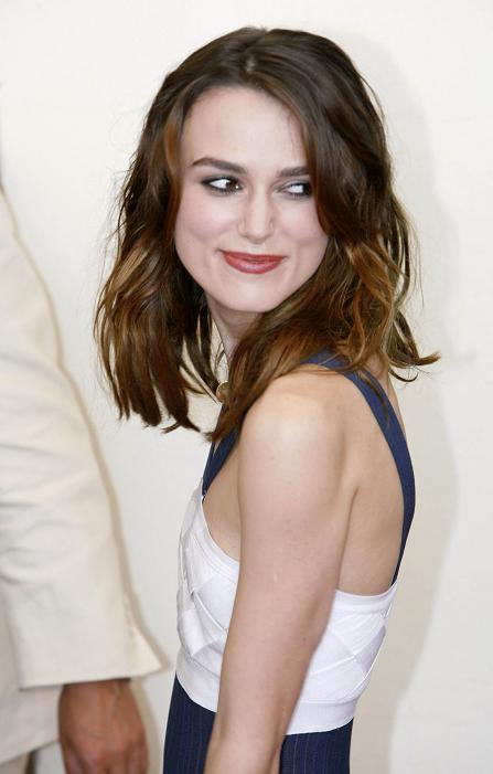 By most people's impressions, Keira Knightley might have some body issues.