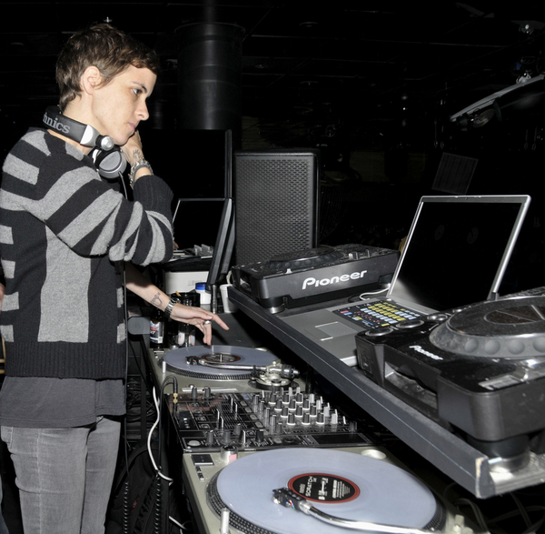 DJ Samantha Ronson