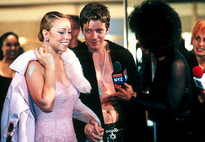 mariah_carey_max_beesley_glitter_002