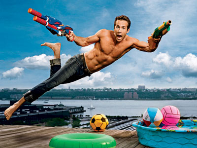 ryan reynolds shirtless. Ryan Reynolds shirtless on