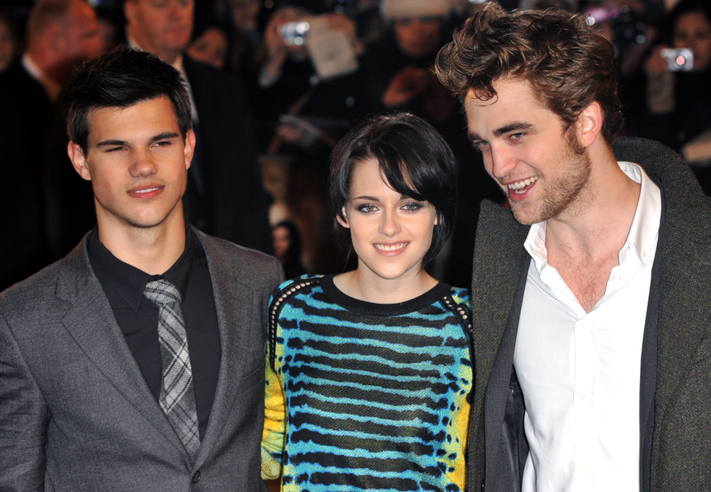 Kristen Stewart New Moon Premiere London. Kristen Stewart#39;s sad face and