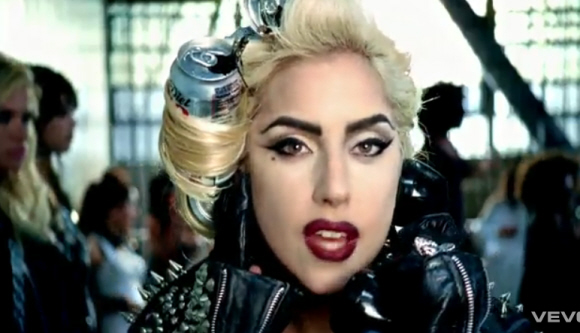 Oh, and I love the soda cans rolled up in Gaga's hair. That cracked me up.