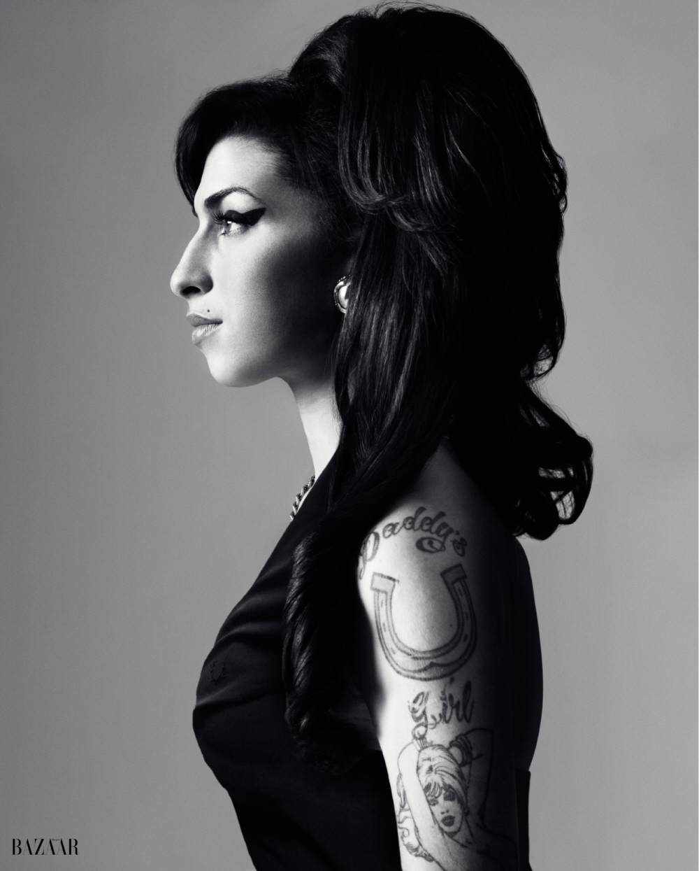 http://www.celebitchy.com/wp-content/uploads/2010/10/hbz-amy-winehouse.jpg