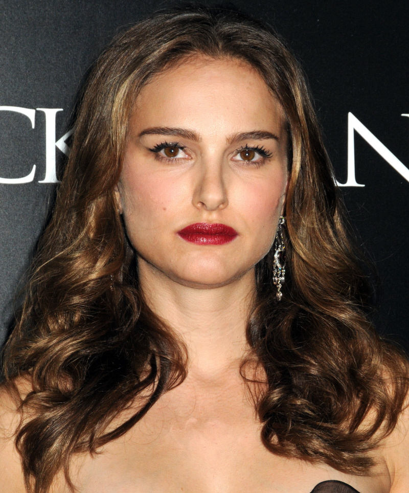 natalie portman engaged to benjamin. Congratulations to Natalie and