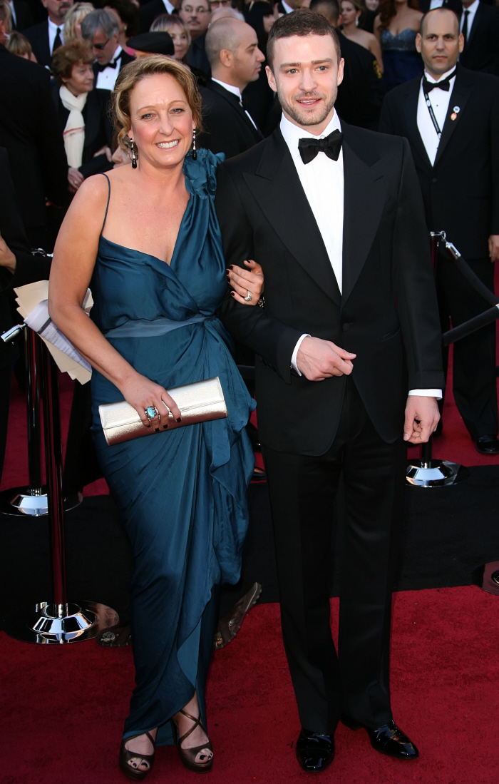 justin timberlake jessica biel oscars 2011. God, how much does Justin