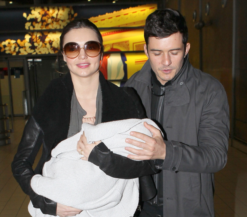 miranda kerr baby flynn. Miranda Kerr take aby