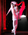 fp_6902589_ang_ladygaga_muglershow_03_21