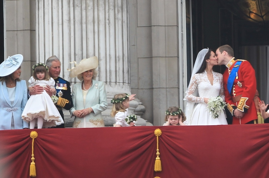 royal_wedding_balcony_3_wenn3315952