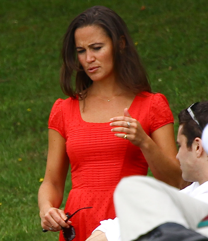 Cele bitchy Blog Archive Pippa Middleton's ass is made of lies ass