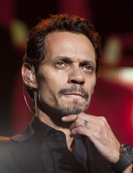 Cele bitchy Blog Archive Marc Anthony covers up his JLo tattoo and gets