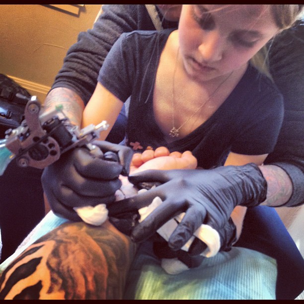 that James let his eight yearold daughter Sunny tattoo her name that James let his eight yearold daughter Sunny tattoo her name