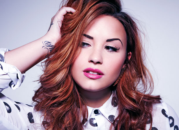 Demi Lovato She hates having her picture taken I felt uncomfortable today Demi Lovato She hates having her picture taken I felt uncomfortable today