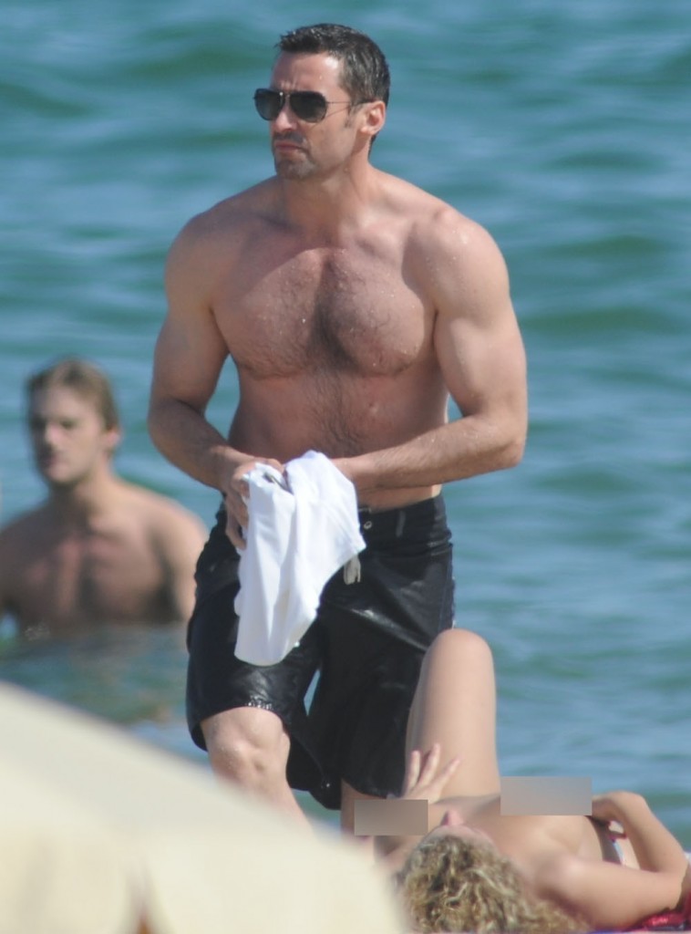 Hugh Jackman & Familie im Mittelmeer in Barcelona