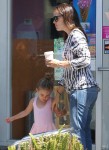 Jennifer Garner and Family Get Ice Cream