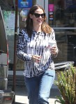 Jennifer Garner and Family Get Ice Cream