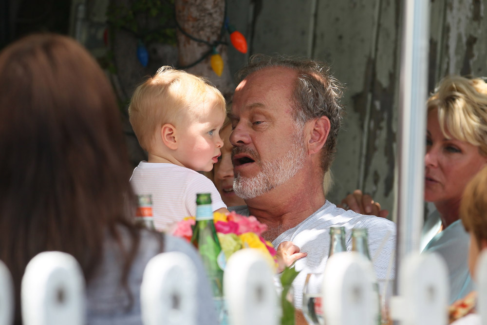 Kelsey Grammer and wife Kayte Walsh have lunch at the Ivy