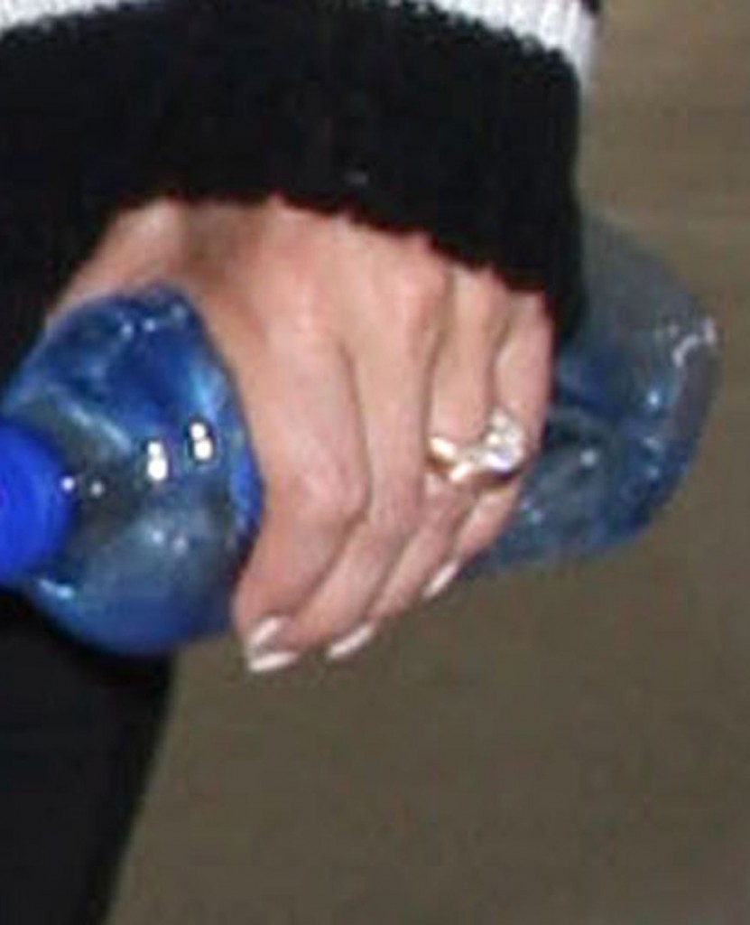 Exclusive... Courteney Cox and Johnny McDaid Departing On A Flight At LAX