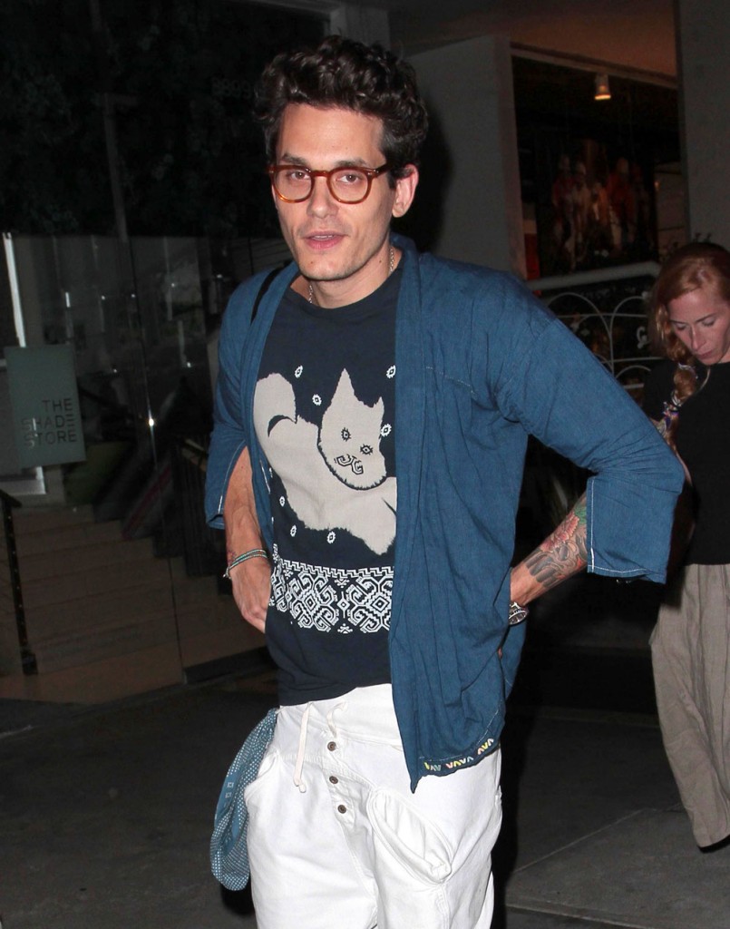 John Mayer Dines Out At Madeo Restaurant