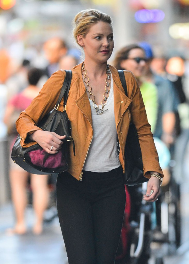 Katherine Heigl Spotted And About Out In New York