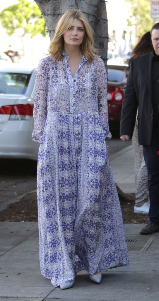 2014 BritWeek Robertson Shopping Stroll