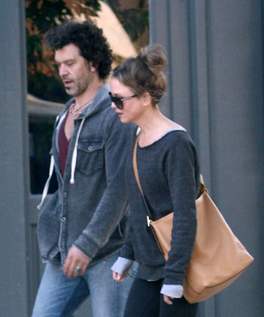 Exclusive... Renee Zellweger And Her Boyfriend Go For A Stroll