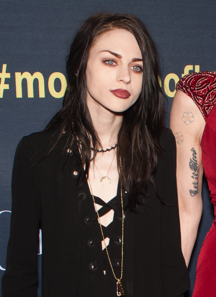 Frances Bean Cobain Is A Lesbian 55