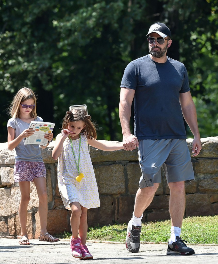 Ben Affleck Spends The Day With His Kids Ahead Of 43rd Birthday