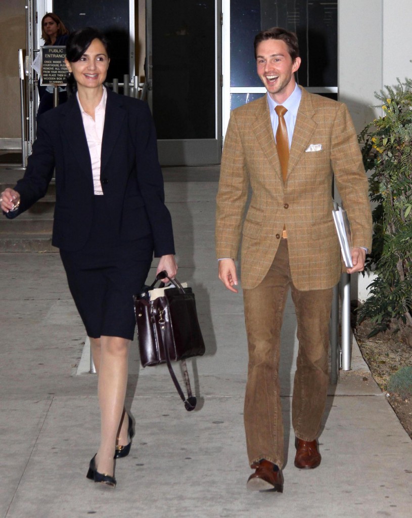 Kelly Rutherford At The Santa Monica Superior Courthouse