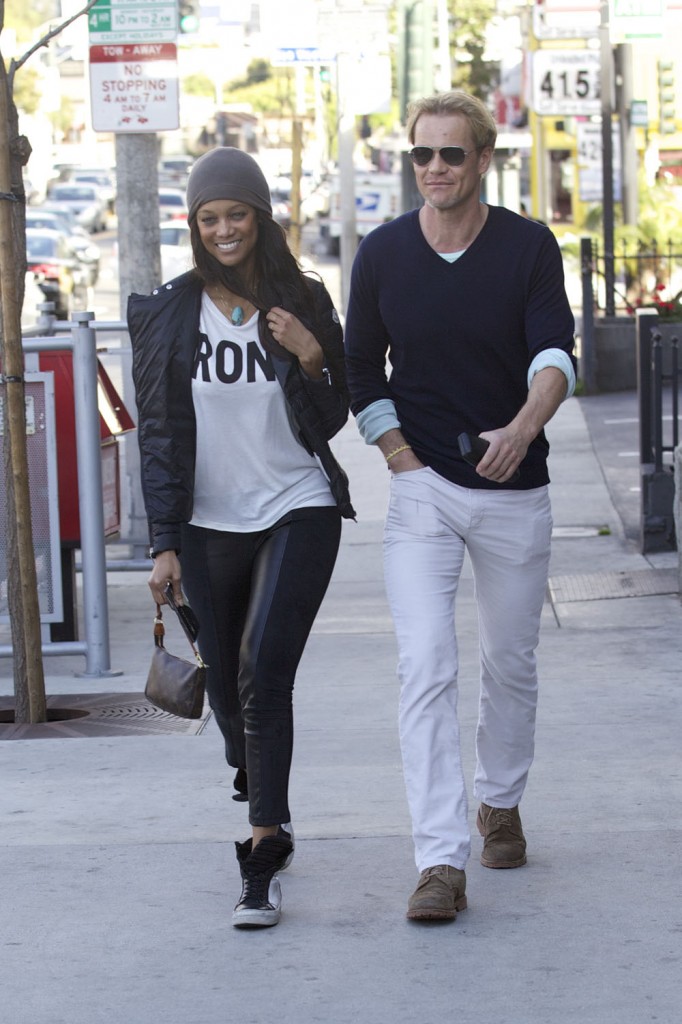 Tyra Banks and new boyfriend out for lunch