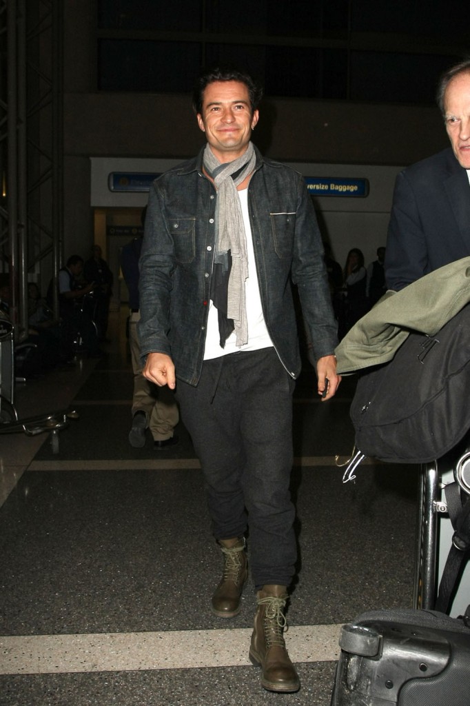 Orlando Bloom seen arriving at LAX