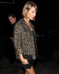 FFN_THUMBS42FF_Swift_Lorde_032616_52005451