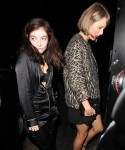 FFN_THUMBS42FF_Swift_Lorde_032616_52005454