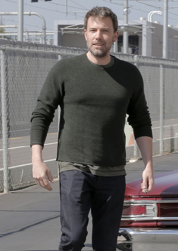 Ben Affleck Goes To An Office Building In Santa Monica
