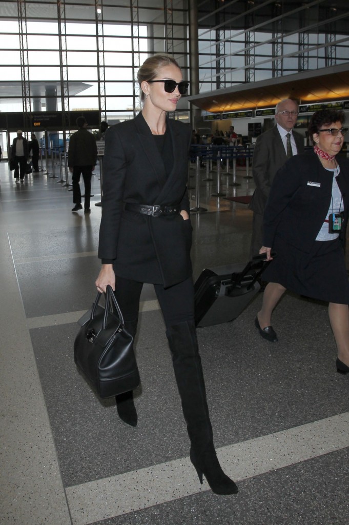 Rosie Huntington-Whiteley arrives at Los Angeles International Airport (LAX)