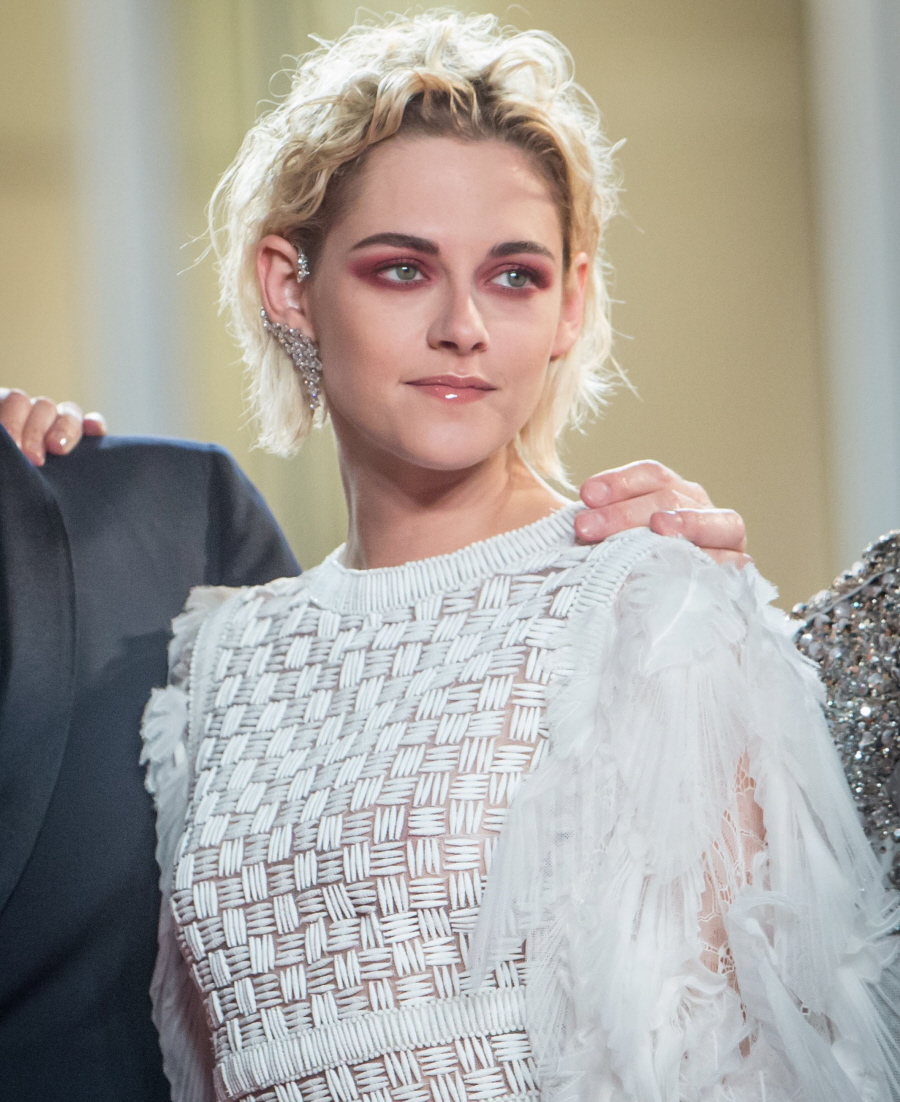 FFN_CHP_PersonalShopper_Prem_051716_52062118