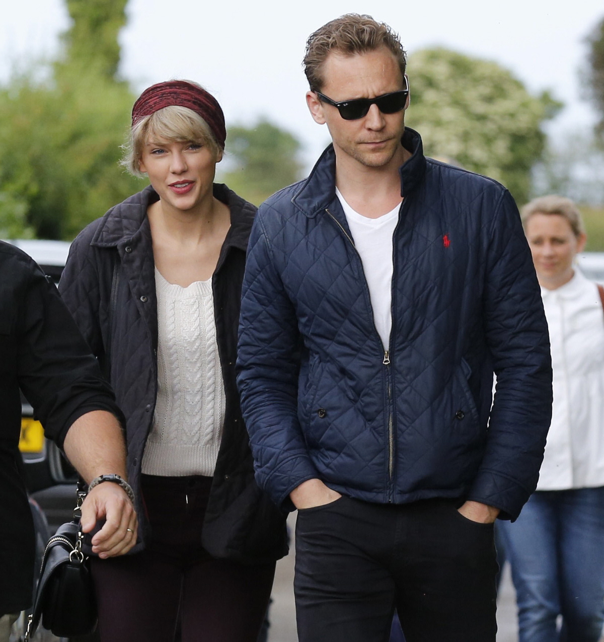 FFN_FlyUK_Hiddleston_Swift_062616_52104822