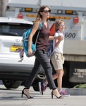 Jennifer Garner & Her Girls Out And About In Santa Monica