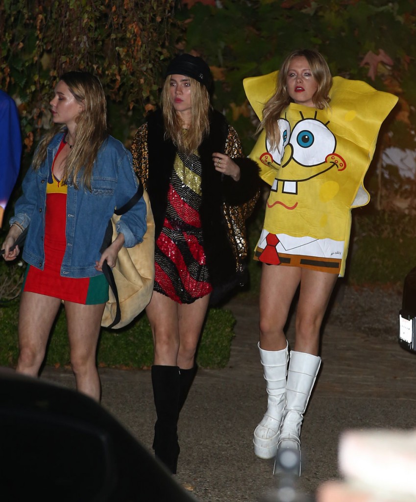 FFN_ROCCPR_CELEBS_HALLOWEEN_EXC_10292016_52217415