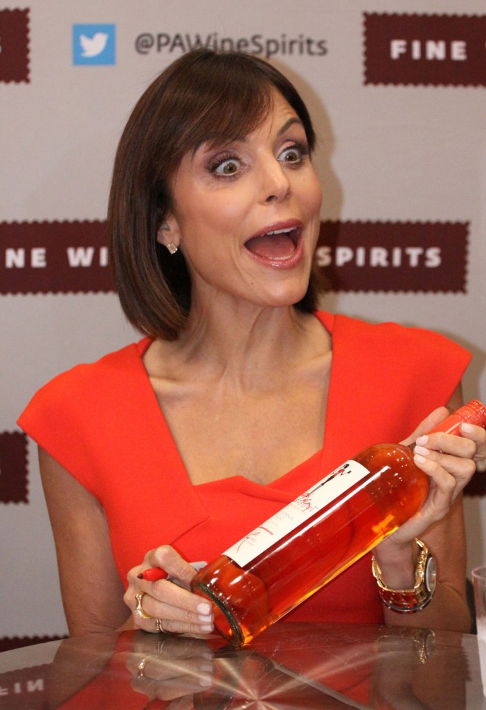 TV Host Bethenny Frankel Signs Bottles From Her Skinnygirl Cocktail Line