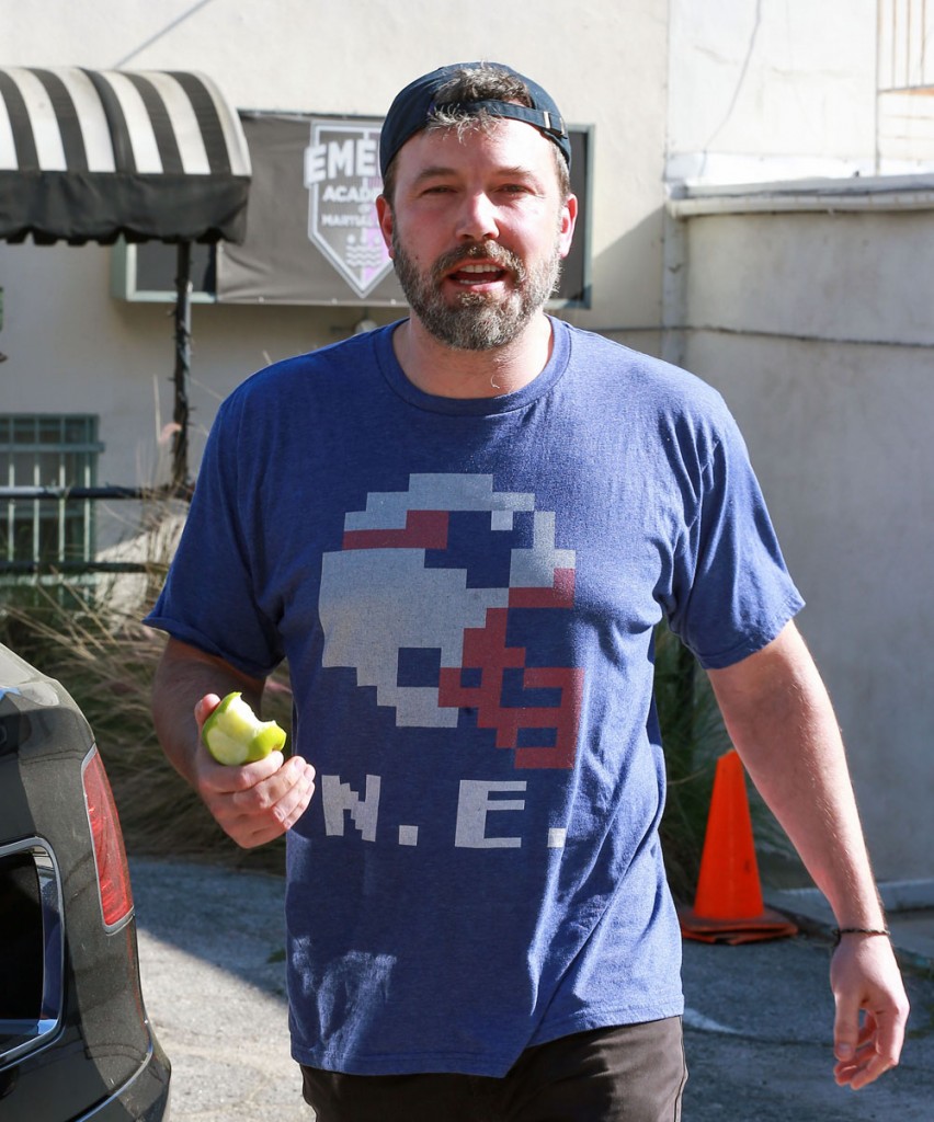 Ben Affleck Takes His Daughter To Karate