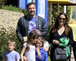 Ben Affleck & Jennifer Garner Take Their Kids To Church