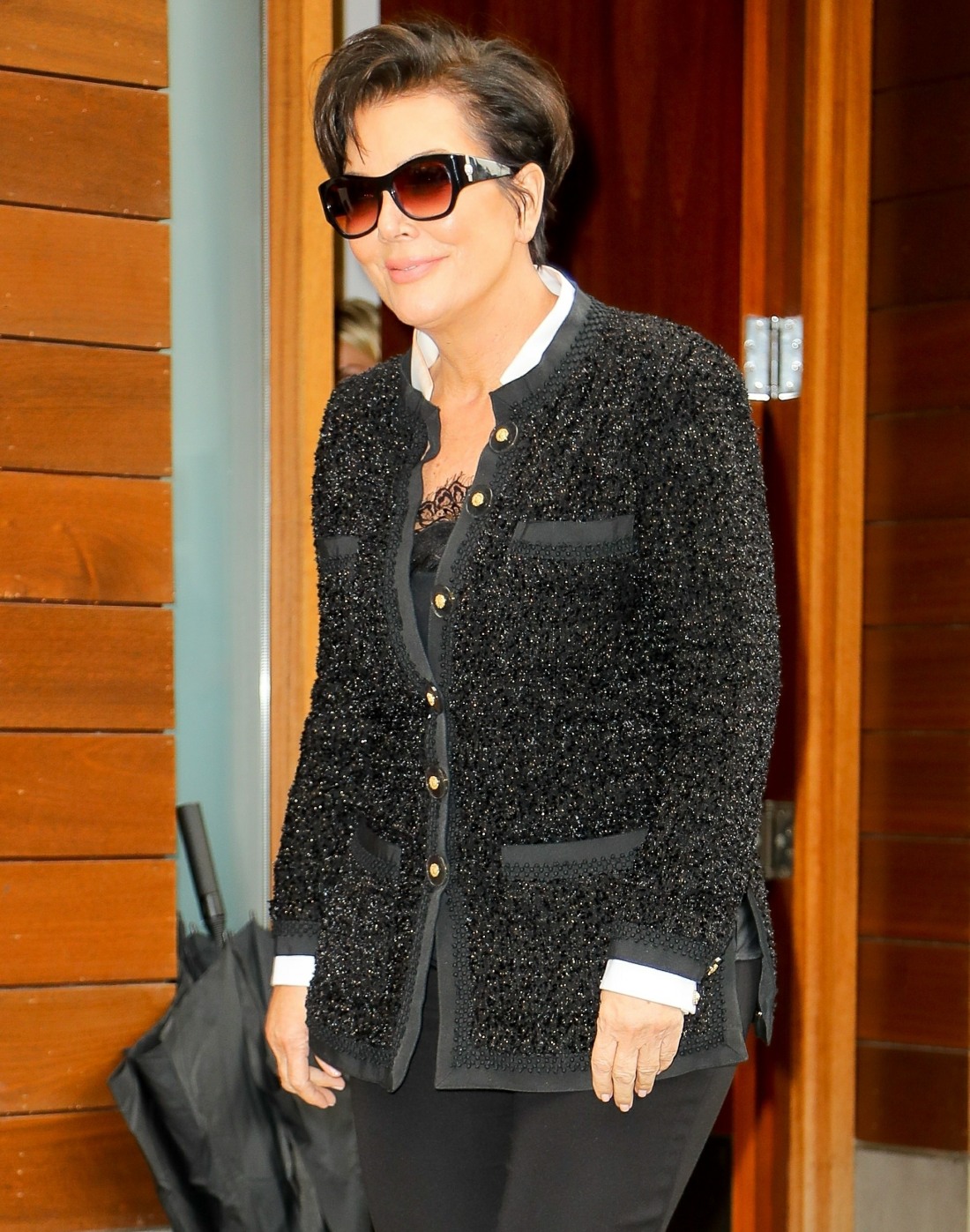 Kris Jenner is all smiles after signing the new 'KUWTK' deal
