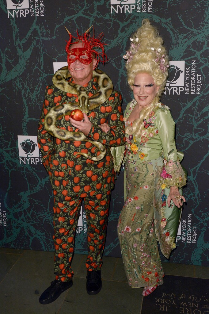 Bette Midler's 2017 Hulaween event