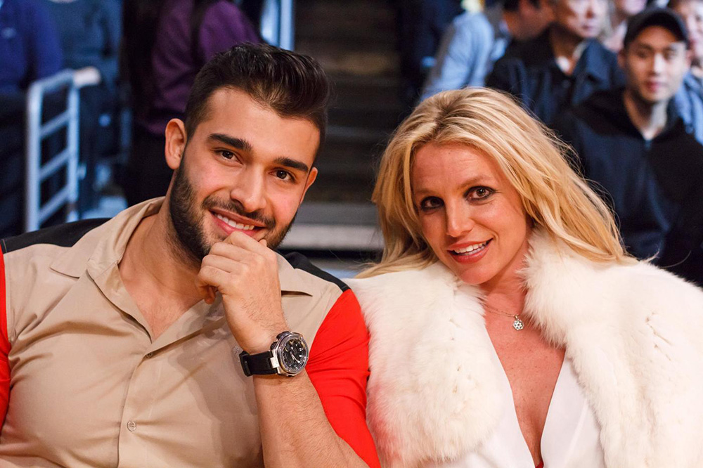 Britney Spears and boyfriend Sam Asghari attend Lakers vs the Golden State Warriors in Downtown Los Angeles