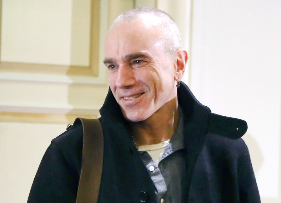 Daniel Day-Lewis attends a press conference for ‘Phantom Thread’