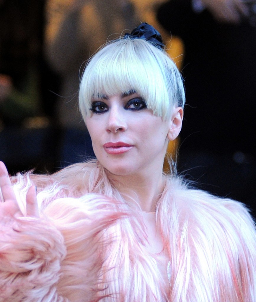 Lady Gaga leaving her hotel in Milan