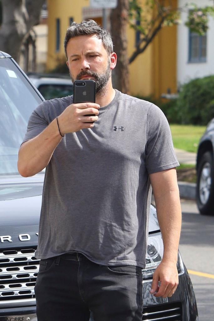 Ben Affleck takes the kids to church