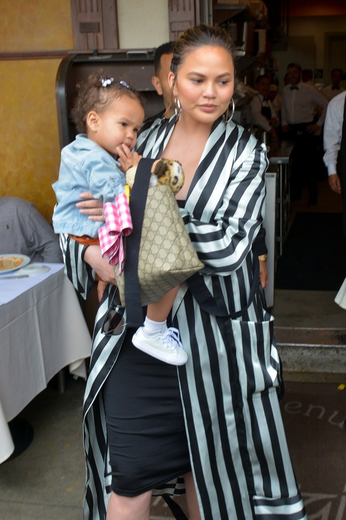 Chrissy Teigen And John Legend Out For Lunch With Their Baby Daughter.