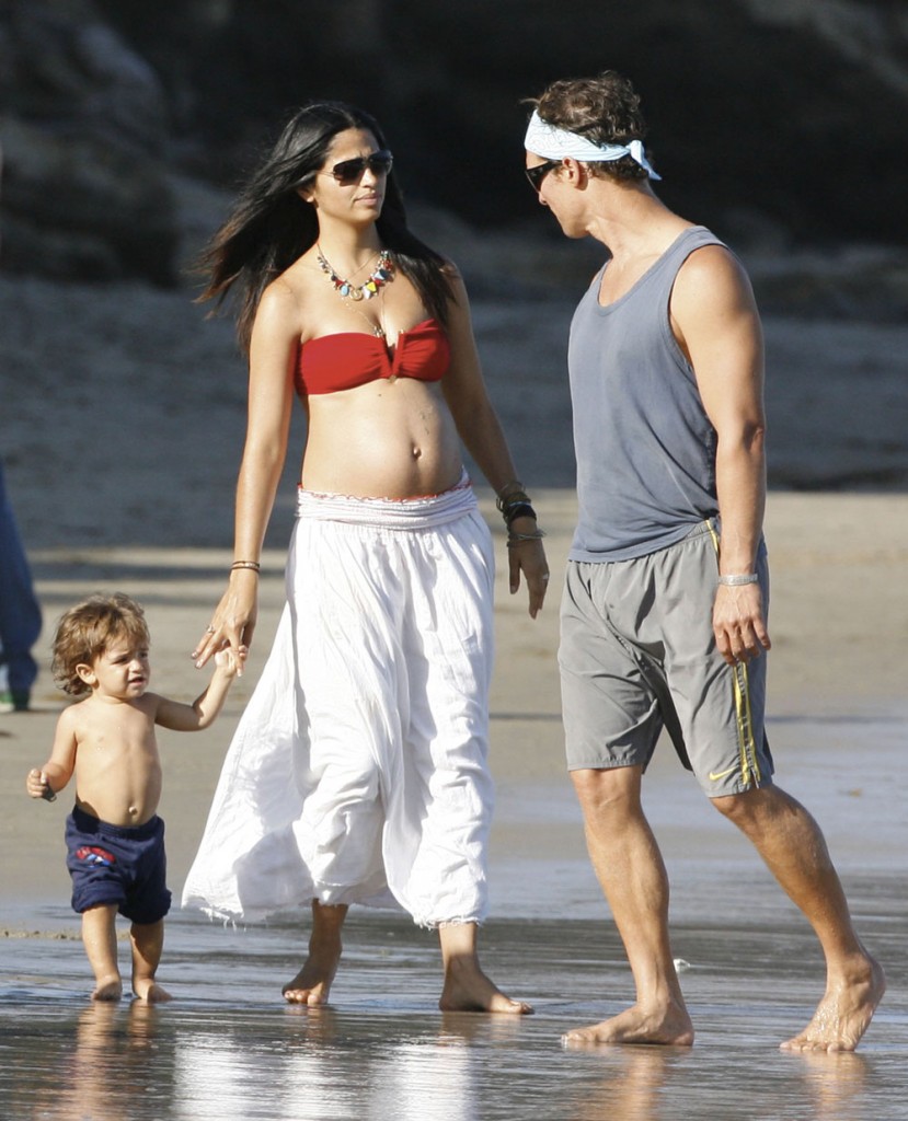 Matthew McConaughey and Camila Alves welcome daughter Vida: Viewing Photo 