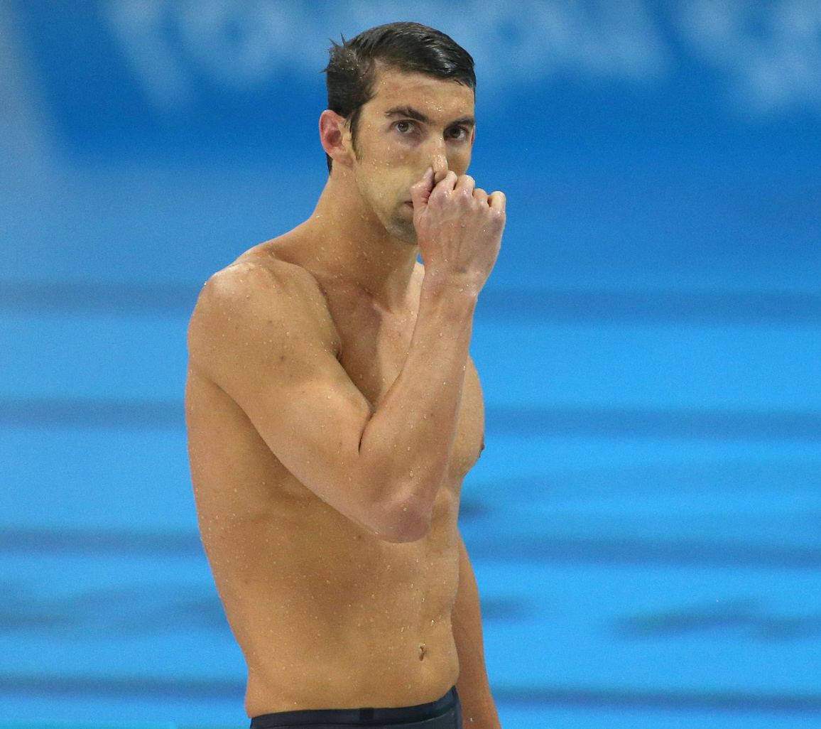 Ryan Lochte wins gold in the first 2012 match against Michael Phelps.